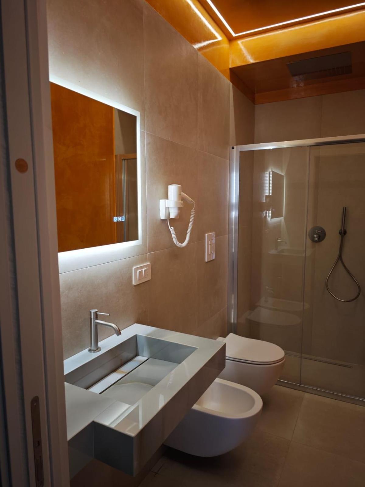 Shanti Rooms & Apartments Castello Bacoli Dış mekan fotoğraf